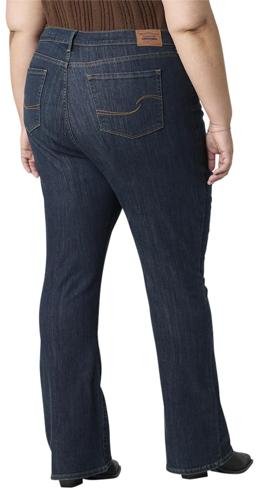 Levi Strauss Signature Gold Women's '03 Essentials Mid Rise Bootcut Jeans by Levi Strauss Signature Gold - Used condition - Image 2