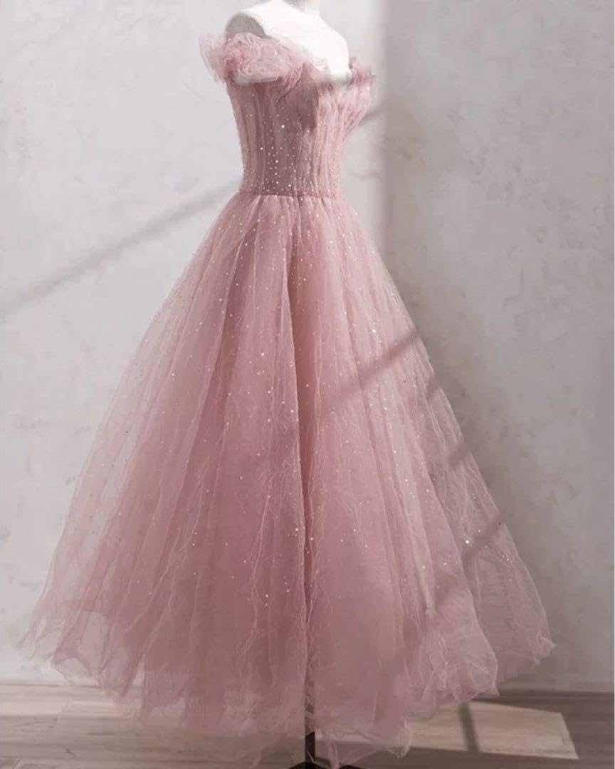 クシャッとしたデザインが可愛い オフショルイブニングドレス