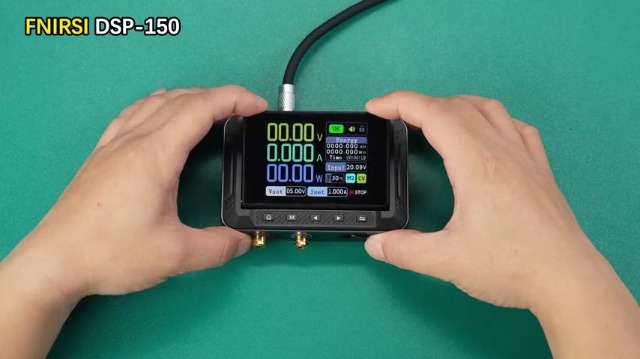 Alimentatore Dc Da Laboratorio Regolabile 220v 50hz 0-30v Con Lcd Display | IT - 4