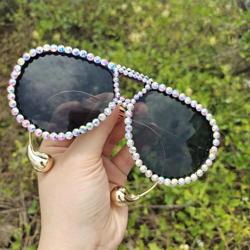 willochra Oversized Pilot Sunglasses for Women With Earring Trendy Large Big Rhinestone Designer 2025 Ladies Shades2