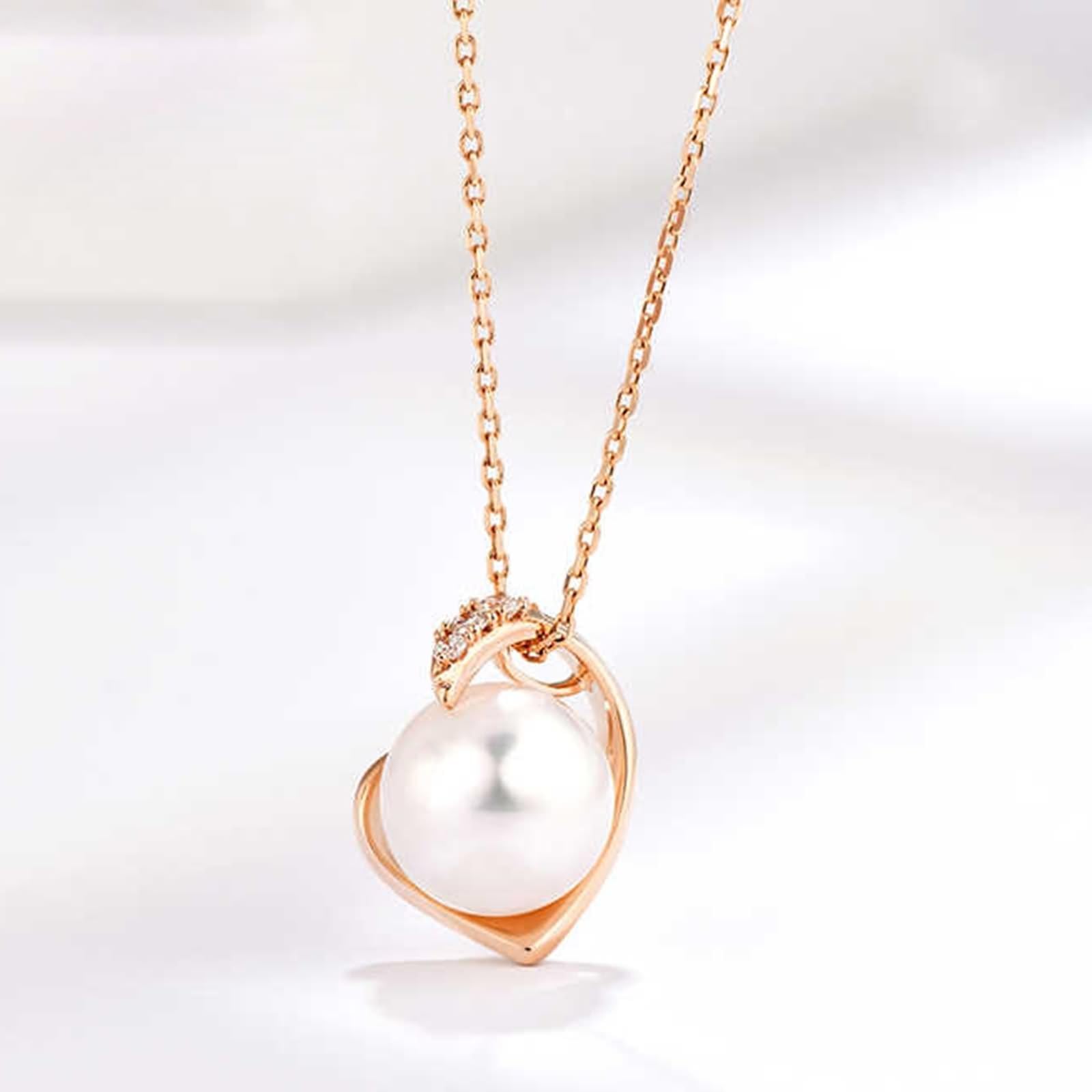 Łańcuszek w kolorze różowego złota, długi, łańcuszek damski, geometryczny łańcuszek z perłą 8 mm ze szlifem okrągłym diamentowym