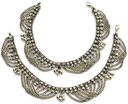 Tobilleras únicas Boho para mujer Acabado antiguo oxidado plateado Cadena de metal en capas borla flecos tobillo Declaración moda novedad