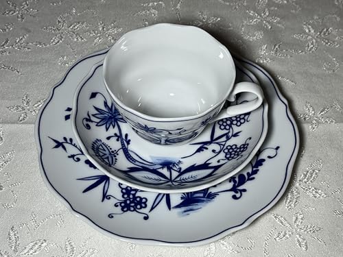 3 tlg. Triptis Zwiebelmuster Porzellan, Tasse mit Untertasse und...