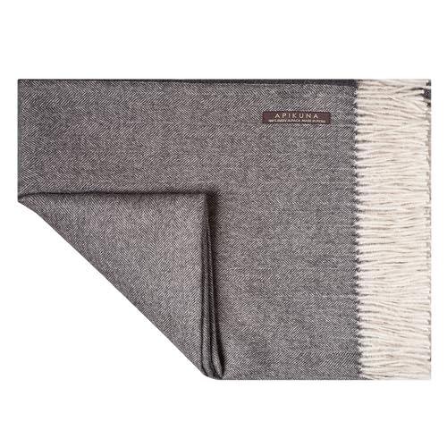 Apikuna Alpaka Wolldecke aus 100% feinster Baby Alpaka Wolle - 180 x 130 cm in Herringbone Grau - kuschelig weiche & warme Decke - Sofadecke Alpakadecke Kuscheldecke Alpaka Decke Baby Alpaka Decke