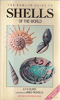 Paperback Hamlyn Guide - Shells of the World Book