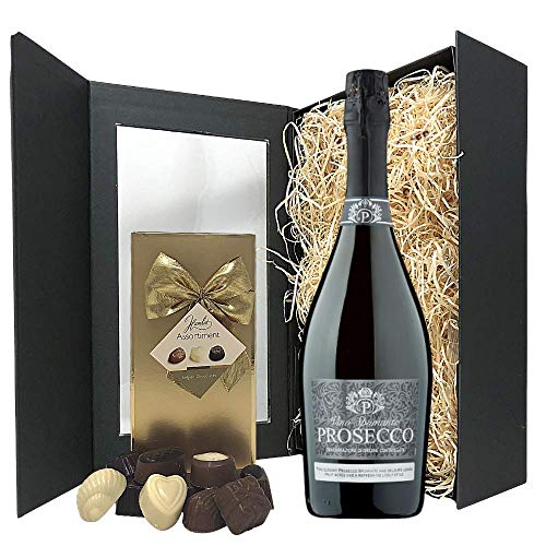 10 Best Prosecco Gifts & Gift Sets (With Chocolates, Flowers)