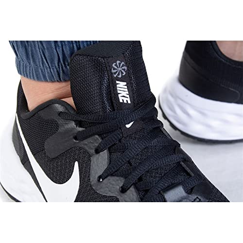 Image of NIKE Men's Revolution 5 Flyease Running Shoe