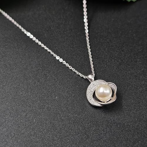 Image of PARASMONI SILVER PENDANT NACKLACE