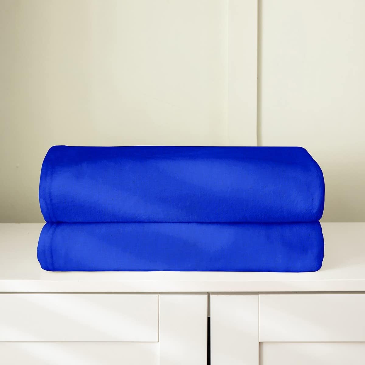 Erosebridal Royal Blue Fuzzy Blanket Queen, Solid Color Sherpa Blanket for Adult Women Men, Ultra-Soft Polyester Throw Blanket, Pure Simple Style Fleece Blanket for Bed Sofa Couch,