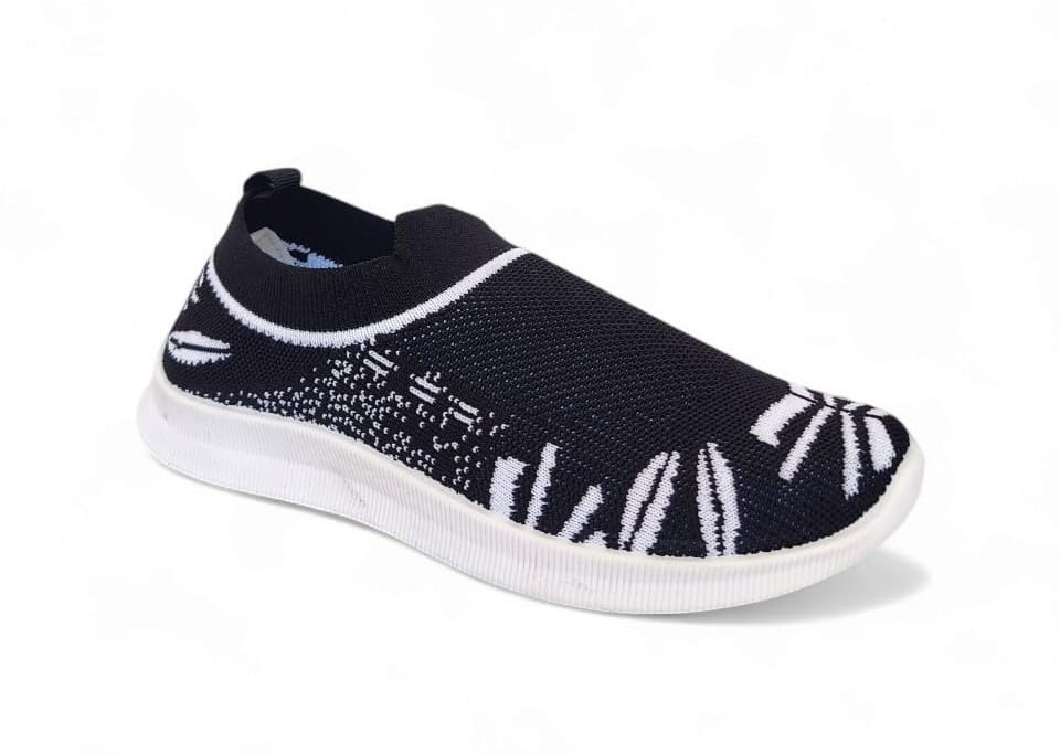 Slip-On Knit Walking Shoes, Black and White Pattern, Mesh Upper with Comfortable Sole-image-30