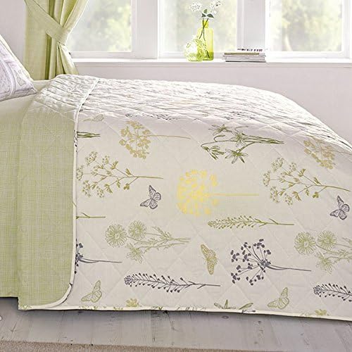 Botanique Bedspread (229 x 195 cm) in Green by Dreams 'n' Drapes