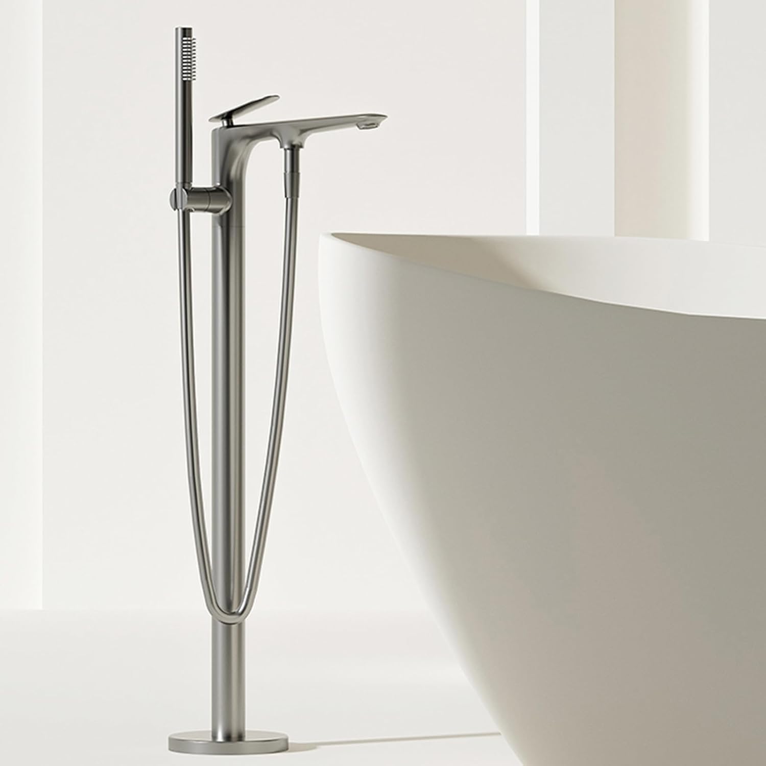 Mitigeur de baignoire sur pied gris eau chaude froide anti-traces
