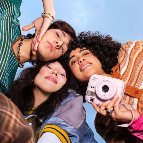 Appareil Photo instantané instax Mini 13 avec Flash Automatique intégré, Miroir pour Selfies intégré, Mode Gros Plan et retardateur, Rose Bonbon – vue 5
