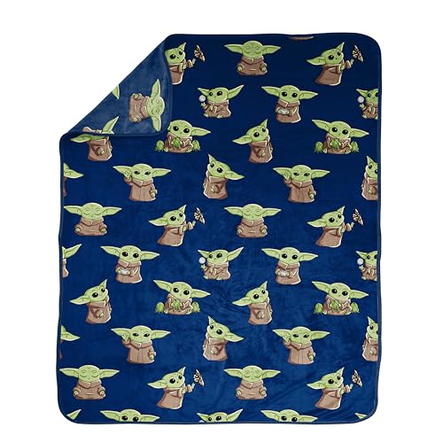 Image of Jay Franco Star Wars The Mandalorian Plush Throw Blanket - Measures 50 x 60 Inches - Kids Super Soft Fleece Bedding Features Baby Yoda, Grogu