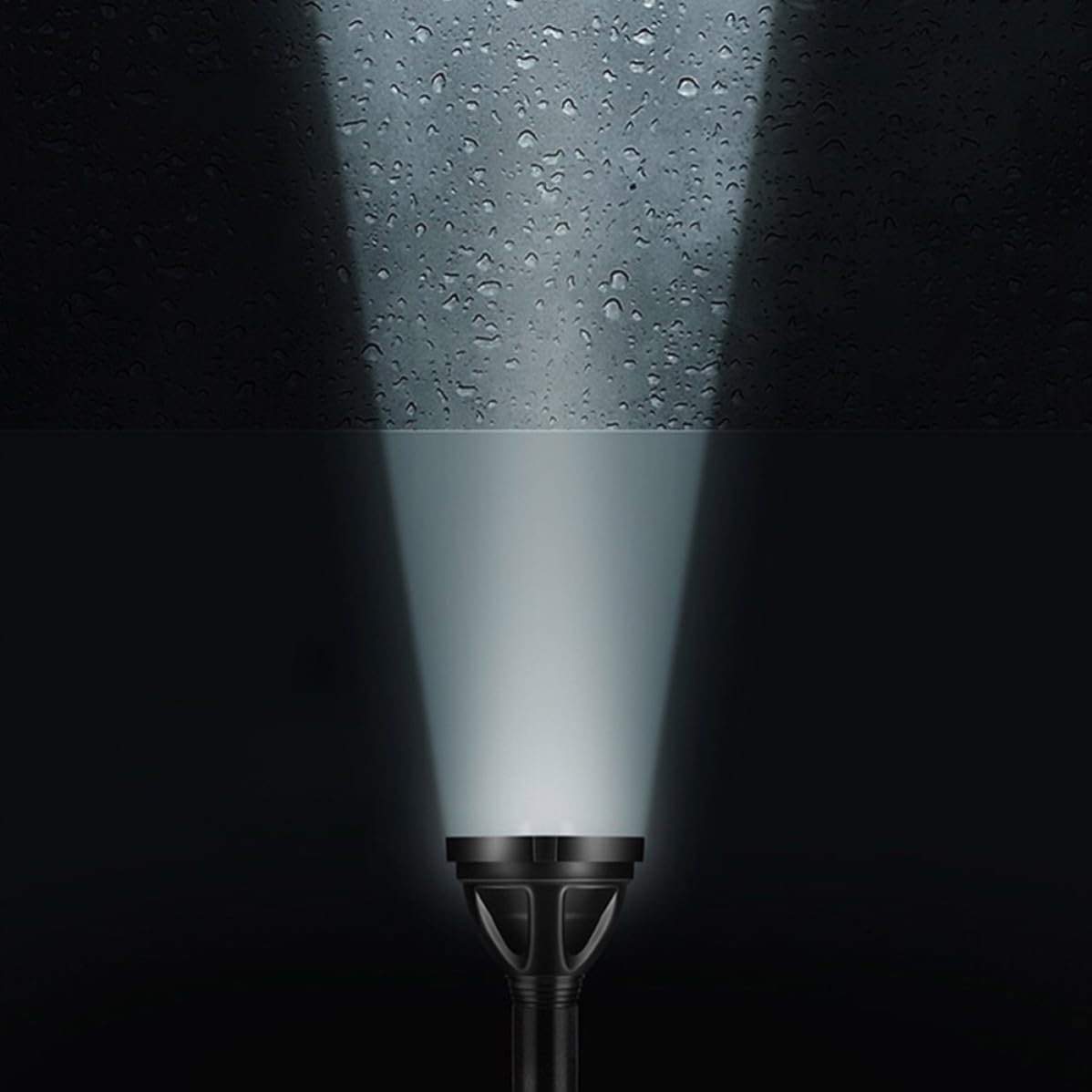 ibasenice Torcia Elettrica Portatile Multifunzione da Esterno 5000 Mah | Luce Debole e Forte, Lampeggiante, Lega di Alluminio Nera, per Immersioni e Trekking