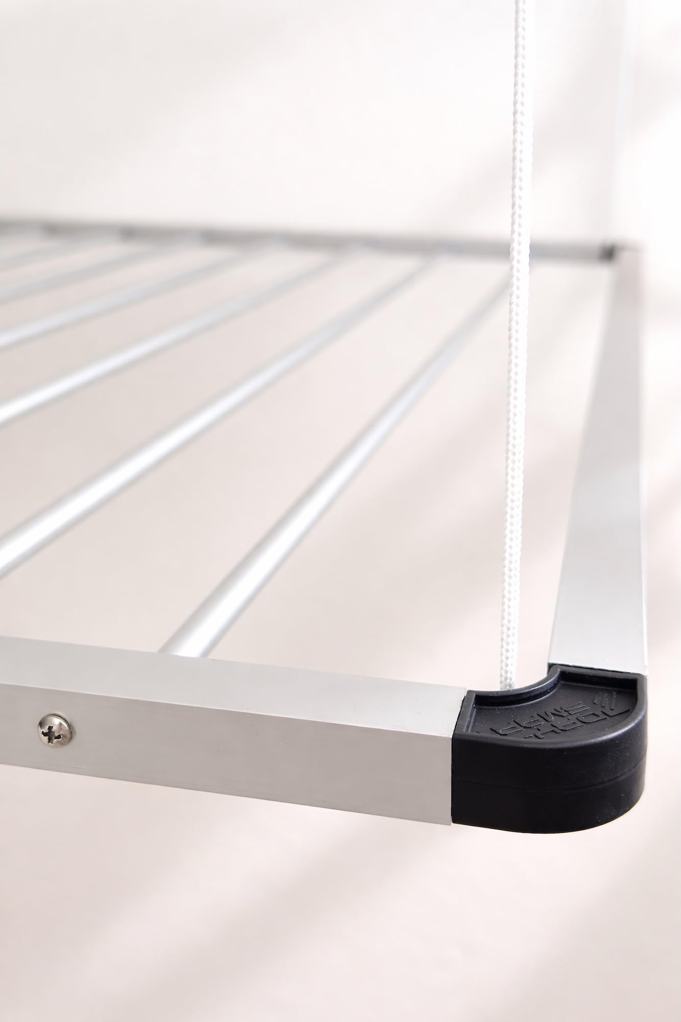 Lift Deckenwäscheständer - Deckentrockner - Wäscheständer für die Decke 120cm für Badewanne, Balkon, innen und Outdoor – platzsparend - einfache Deckenbefestigung