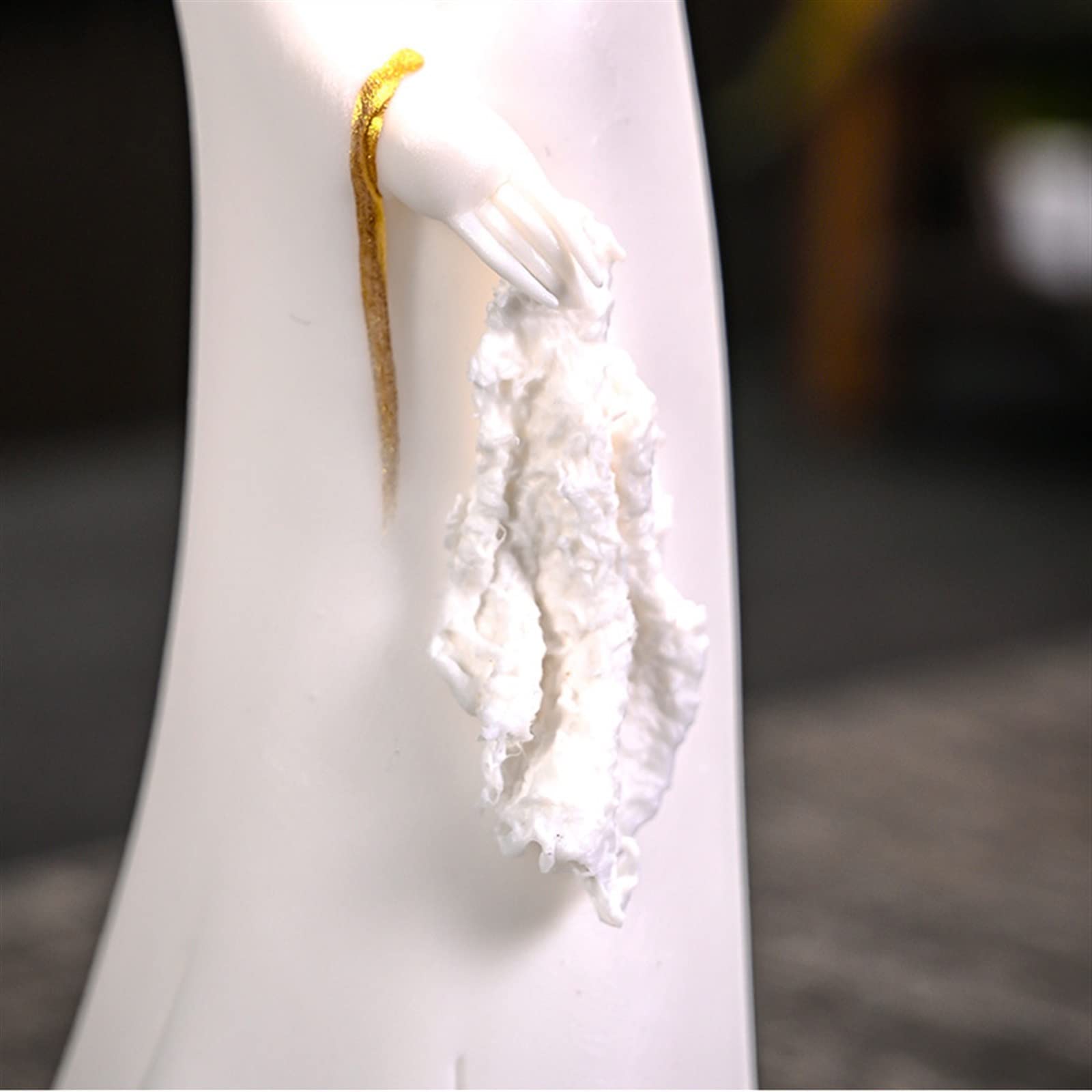 BONAD Figuras de Mesa Figura figurita Ornamento Mujer de pie Porcelana Blanca chapada en Oro Adorno de Mesa Arte clásico Hecho a Mano decoración del hogar Decoraciones de Mesa