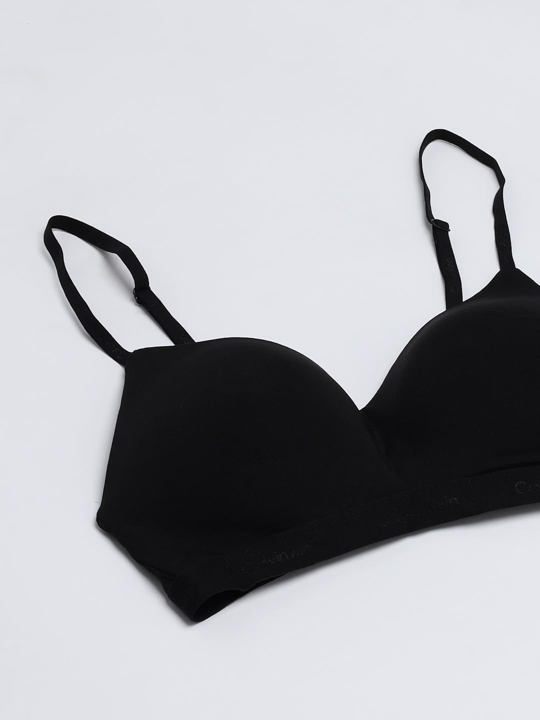 Calvin Klein Womens Form to Body Lightly Lined Bralette - Image 6