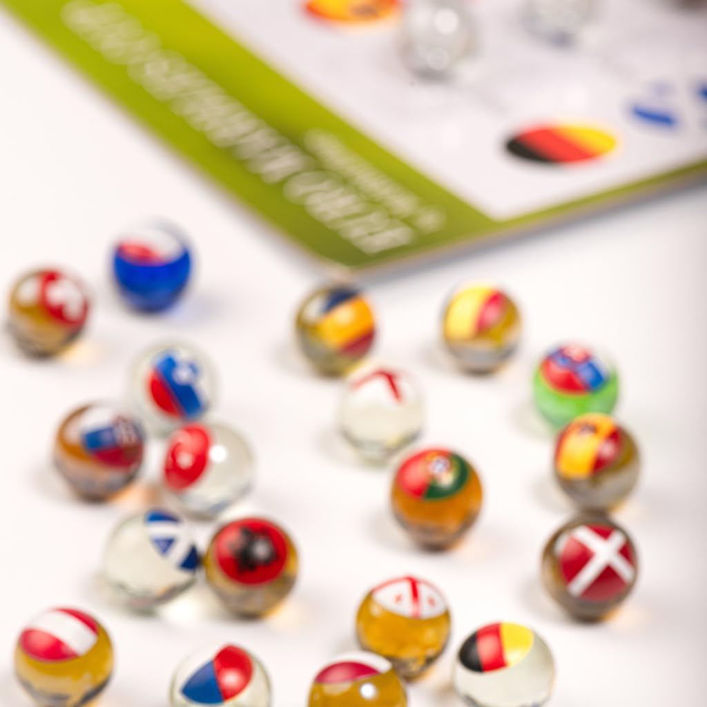 Kolekcja Europucharów 25 szklanych kulek dla dzieci z flagami piłkarskimi z flagami krajów świata 16 mm, idealny do torów kulkowych i wyścigów kulkowych