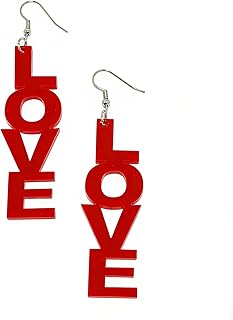 女性用バレンタインデーイヤリング、アクリルL-O-V-Eレタードロップダングルイヤリング、誇張された赤いLOVEロング樹脂イヤリング、ファッショナブルなバレンタインデージュエリー。