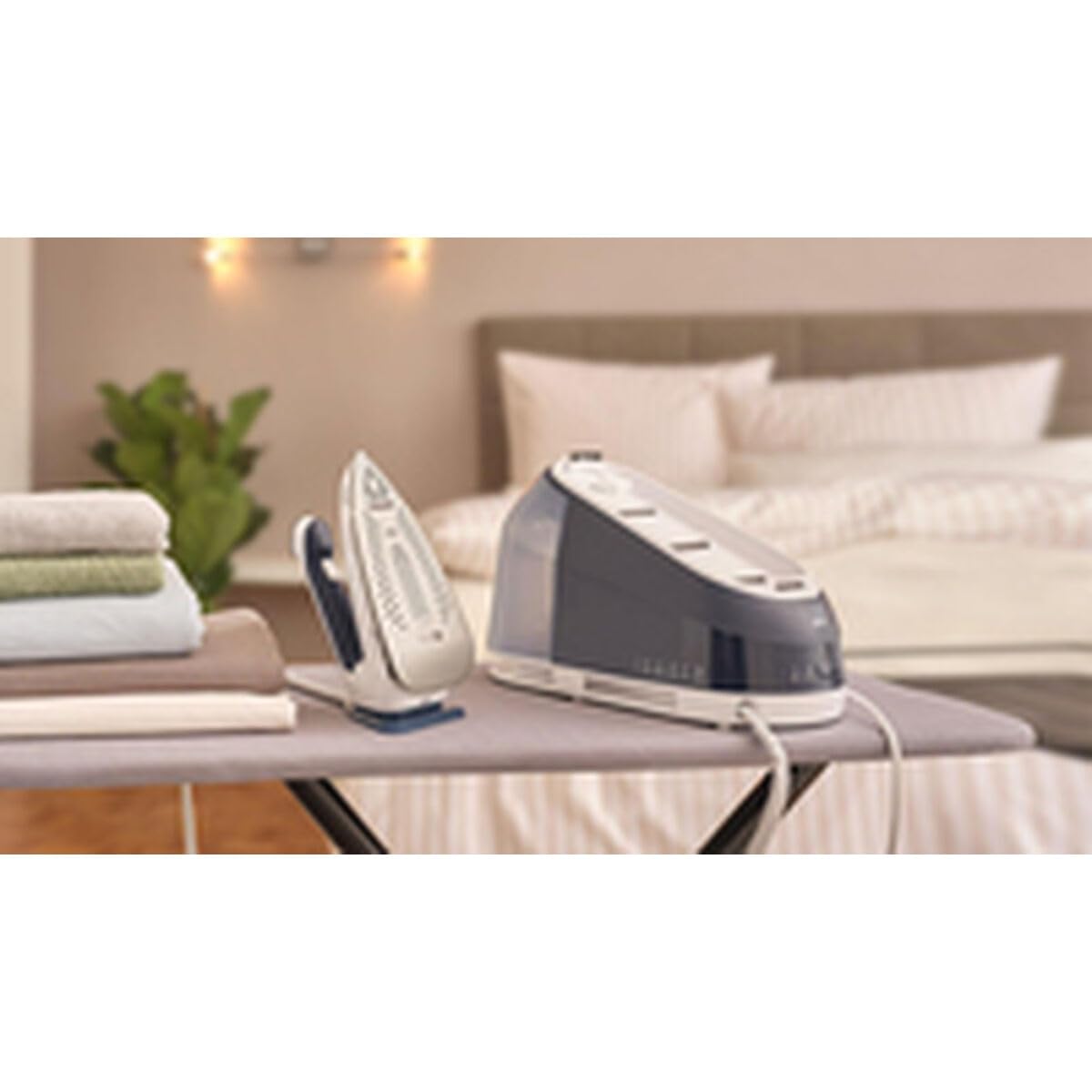 BRAUN IS5245BL 2400 W BRAUN - EAN: 8021098003690