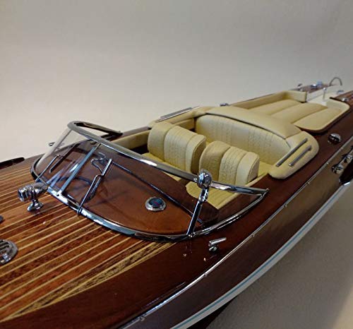 Maquette Bateau De Bassin Motorisé, Type Riva, Coque Bois, Quille Plombée (occasion)