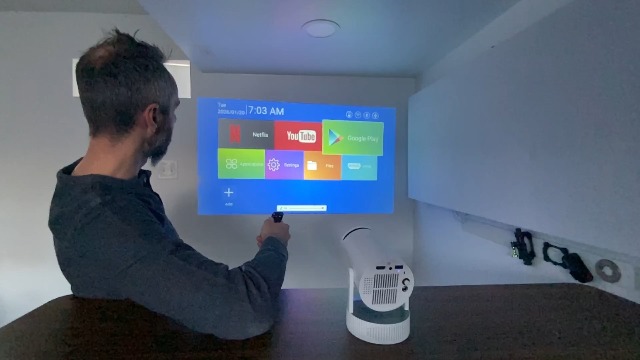 Best Mini Projector | Projector with Wifi