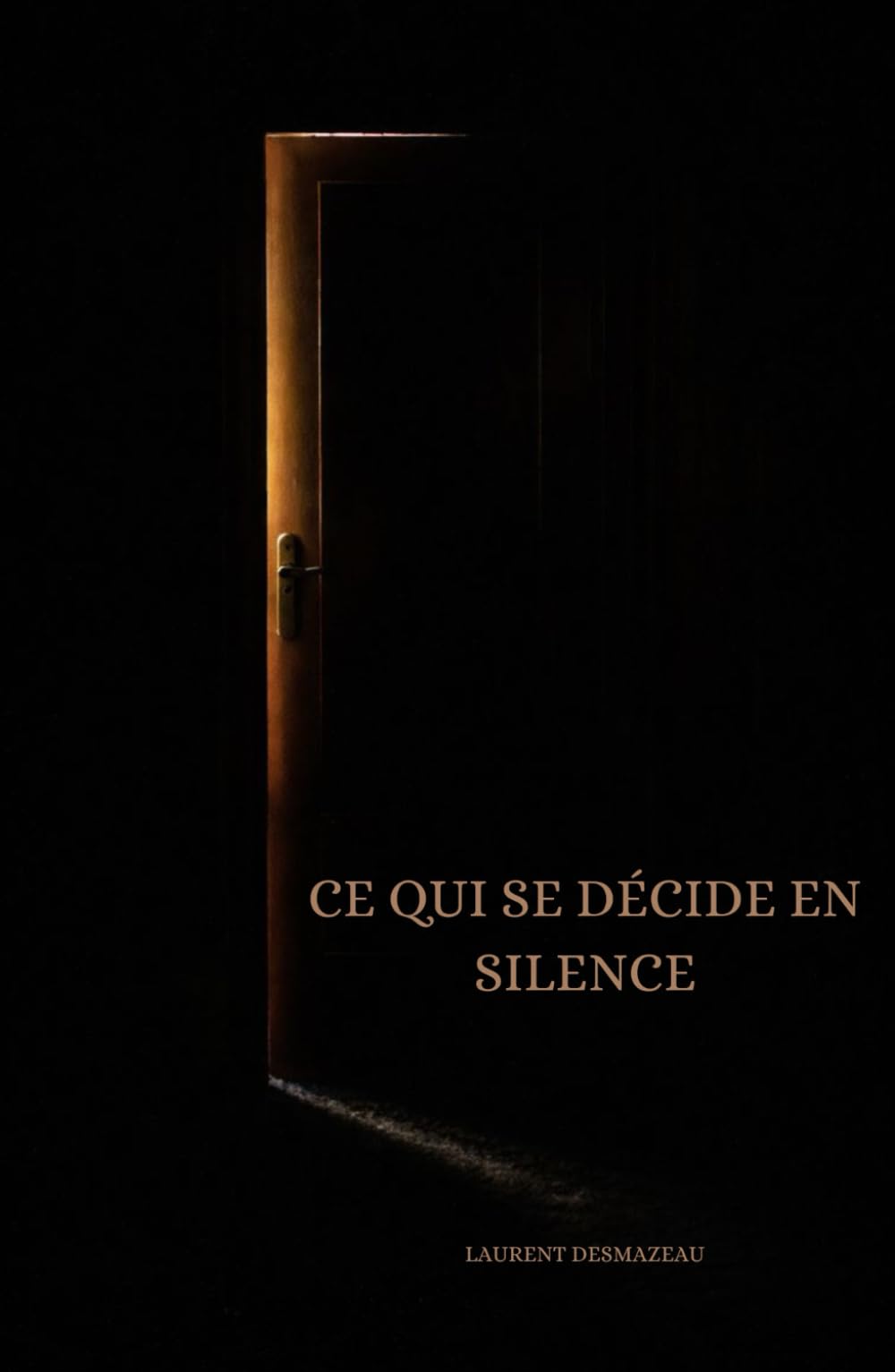 CE QUI SE DÉCIDE EN SILENCE: Roman psychologique (Romans adultes Édition 2026-2027)