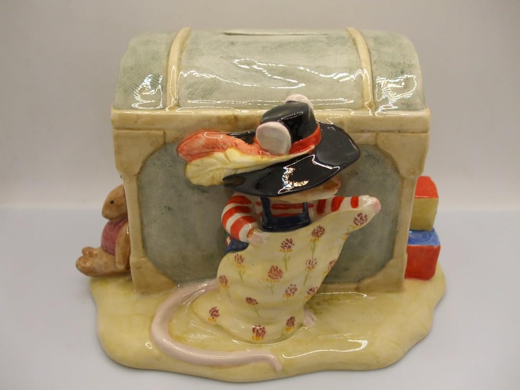 Royal Doulton Brambly Hedge Wilfred and The Toy Chest Saving Money Bank DBH 35
