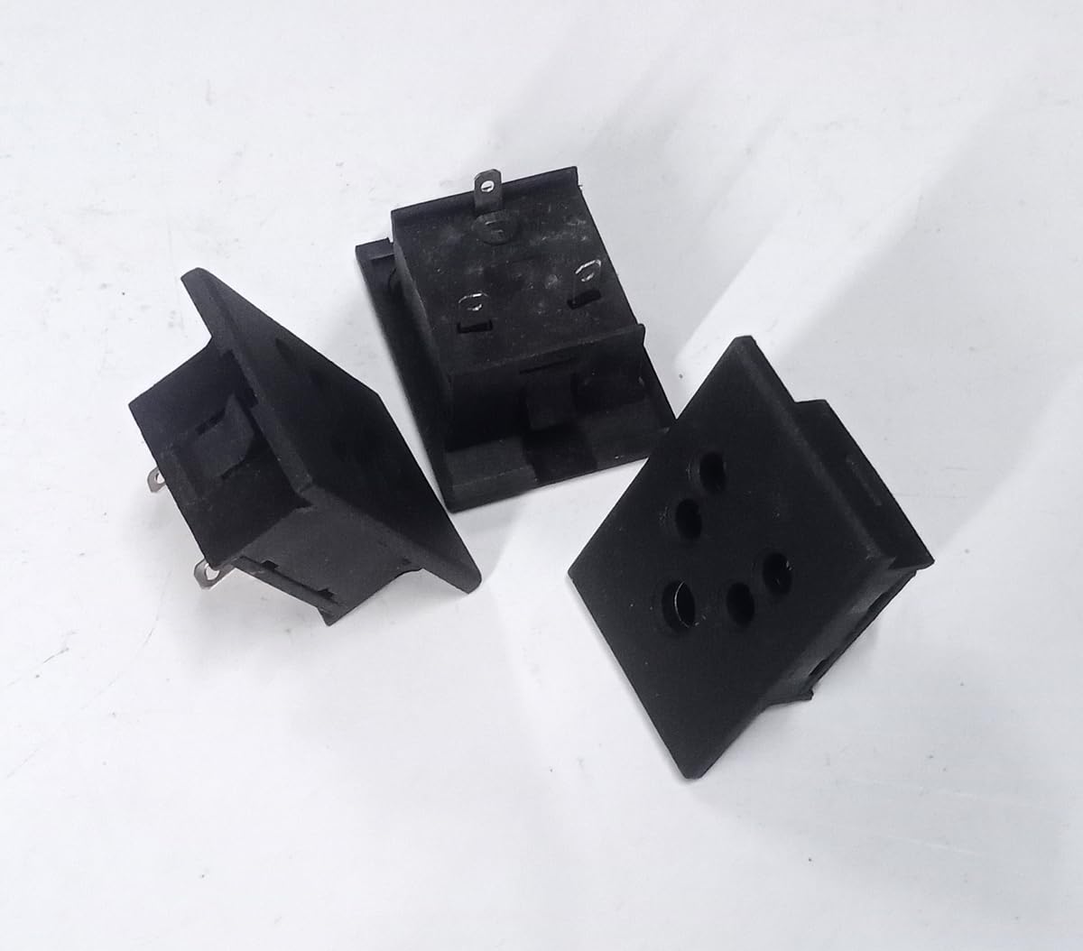 Generic Black 6A 5-Pin AC Power Socket 250V (3 Pcs)-image-21