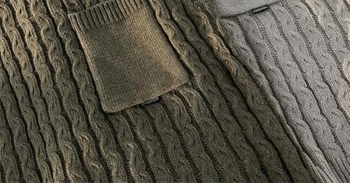 Men O-Neck Sweater Vest Loose Solid Color Sleeveless Knitted Waistcoat3