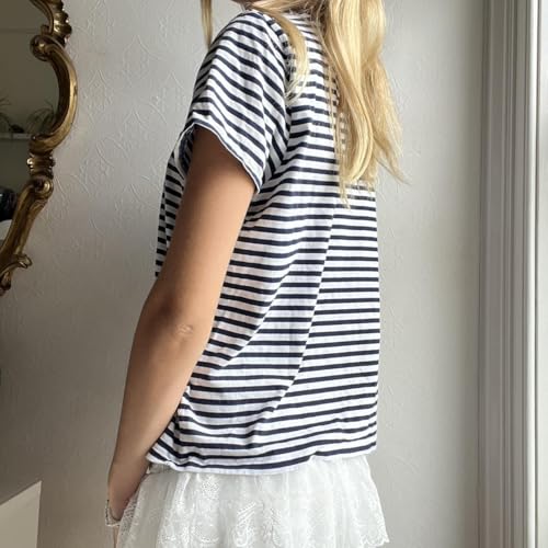Image of Vintage Oversized Flower Graphic Tees Cute Surfboard Palm Baggy T-Shirts Summer Preppy Beach Tops Teen Girls Clothes