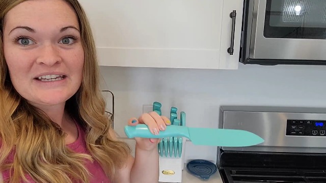 Watch Tiffany Blue Dishwasher Safe Kitchen Knife Set on Amazon Live