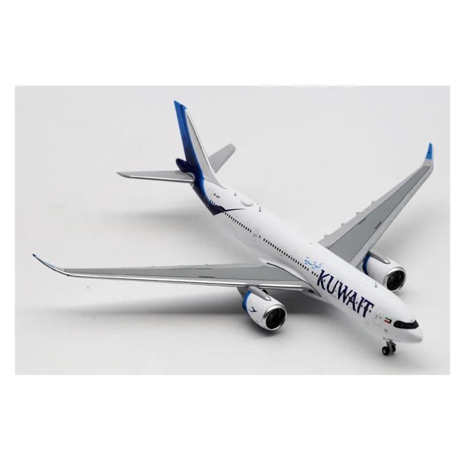 Avión a Escala 1:400 para Kuwait Airways A330-800 Modelo de avión Modelo de avión de aleación fundida Modelo Terminado Adornos Adecuado para exhibición