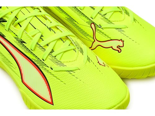 Image of PUMA Ultra 6 Play Turf Trainer Soccer Cleats