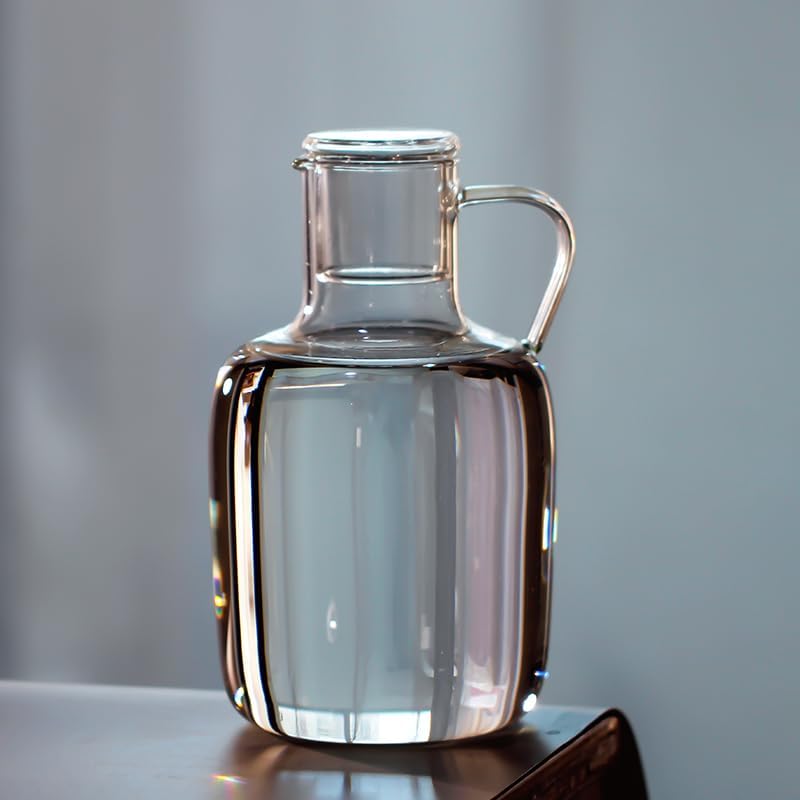 Glass Pitcher with Lid and Handle, Clear Glass Carafe Jug for Water, Juice, and Beverages