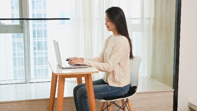 ホットマット USB 電気マット ウォームパッド 10秒速暖ヒーター Amazon | Makitsu ホットマット USB 電気マット 10秒速暖 日本製