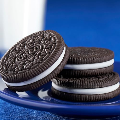 Image of OREO Chocolate Sandwich Cookies, Family Size, 18.12 oz