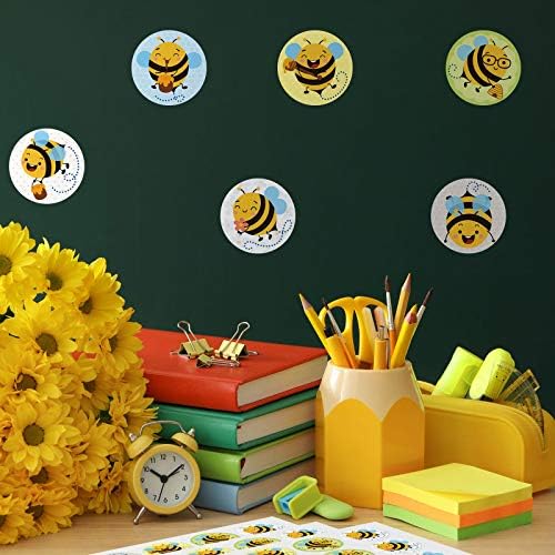 600 Pieces Bee Stickers Cute Yellow Bumble Honey Bee Stickers Round Bee Label Decals for Kids Birthday Baby Shower Teacher Reward Bee Theme Party Classroom Decoration, 1.2 Inch