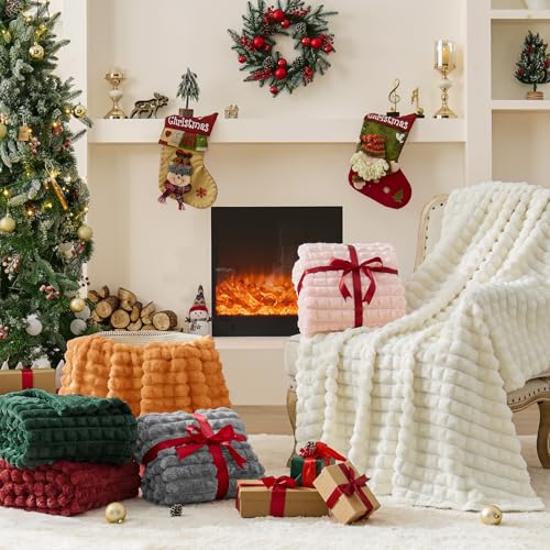 Image of BEDELITE 3D Checked Grey Fleece Throw Blanket for Couch, 50x60 Inches