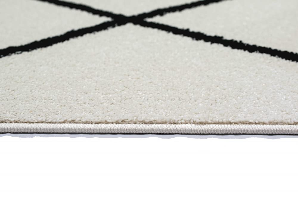 Teppich-Traum Skandinavischer Stil Wohnzimmerteppich Rautenmuster - pflegeleicht - Creme schwarz Größe 140x200 cm