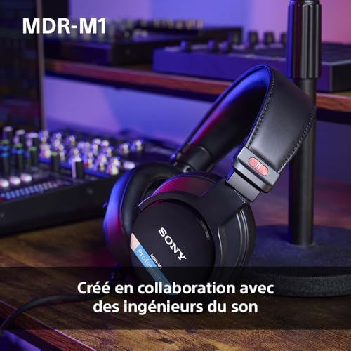 Sony MDR-M1 : Casque de Studio fermé - Filaire, Lecture à Bande ultralarge (5Hz-80kHz), idéal pour l'enregistrement et Le mixage en Studio, Conception légère (216g), Noir
