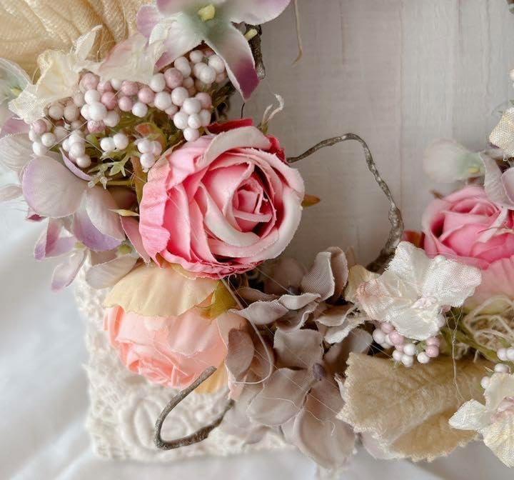 感謝セール❣️アンティーク調フレンチシャビー/布花、レース付