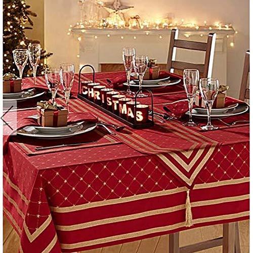 Merry Christmas Royal Looking Designer 140x180cm Table Cover