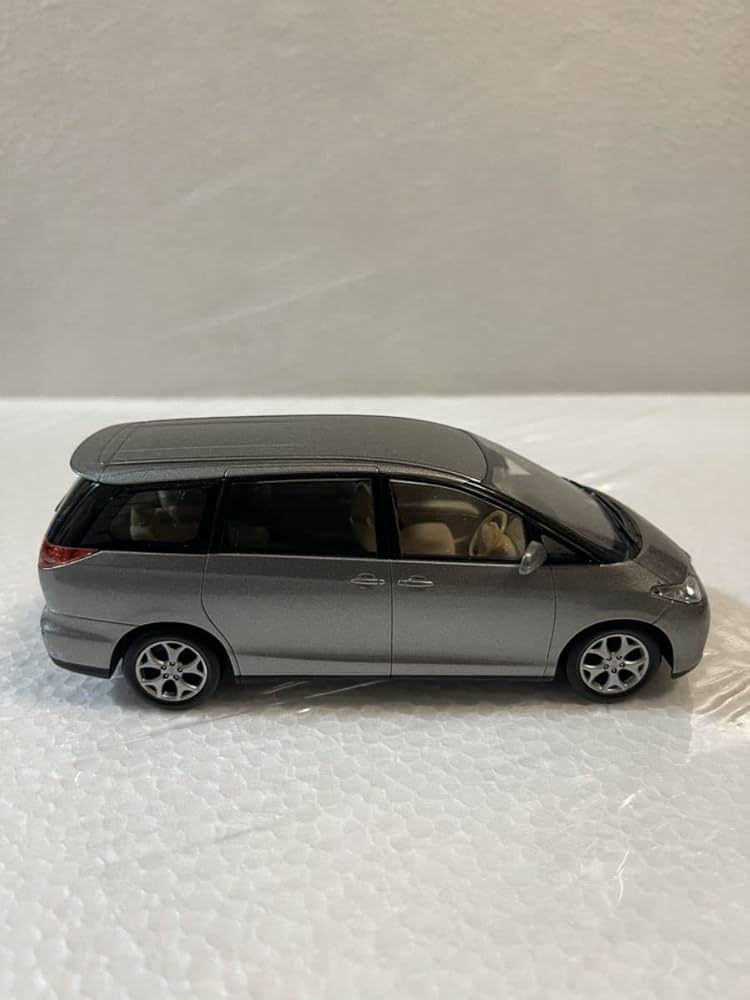 エスティマ シルバー ミニバン サンプル商品　模型 エスティマ シルバー ミニバン サンプル商品 模型 エスティマ