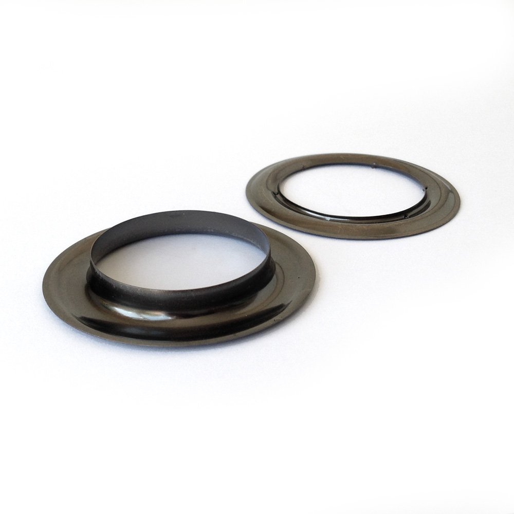 www.easygraphic.co.uk 100 sets Brass curtain eyelets in Gun-Metal colour. 40x60mm. Non-rust