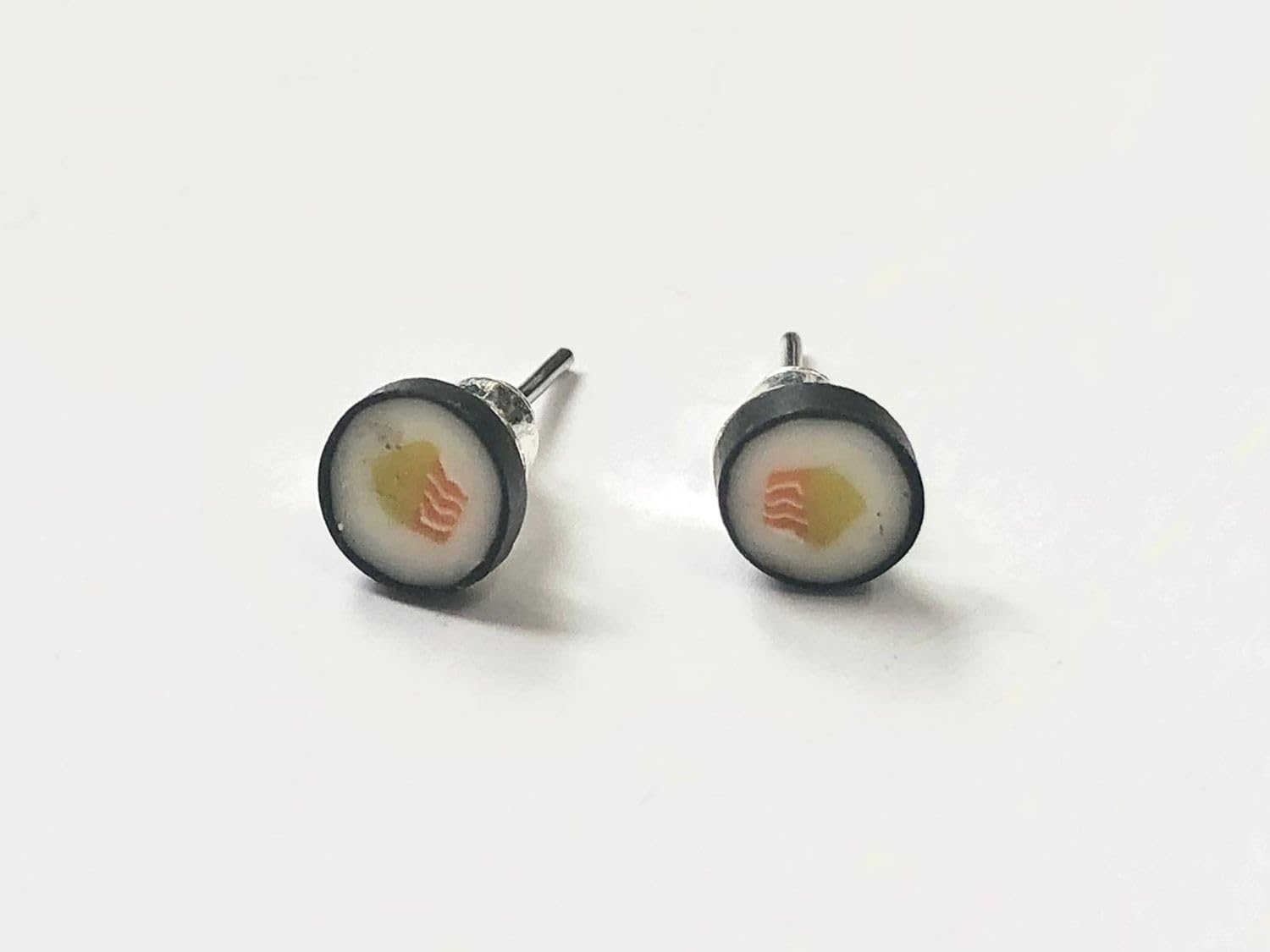 Miniblings Kolczyki do sushi maki ryby jedzenie japońskie Azja 7 — ręcznie robiona modna biżuteria do uszu, 6mm, glina polimerowa