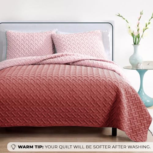Image of Story@Home Reversible Quilted Bedsheet | 400 TC Ultrasonic Bedspread AC Blanket | Comforter for Double Bed Quilted Bedcover for Double Bed with 2 Pillow Cases 250x225 CM - Peach & Terracota