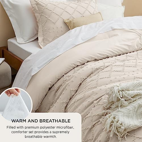 Image of Bedsure Oversized Queen Comforter Set - Beige Comforter, Boho Tufted Distressed Vintage Bedding for Kids, 3 Pieces Farmhouse-Style Bed Set for All Seasons, Fluffy Soft Bedding with 2 Pillow Shams
