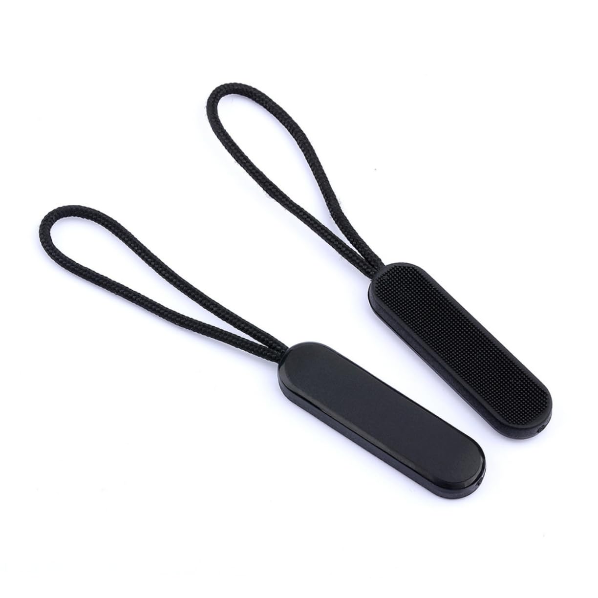 Uonlytech 20 Pcs Oval Zipper Pulls Durable Zipper Pull Rope Fixers Black Molded Sliders for Bags Jackets Luggage and DIY Accessories Easy Installation for Repair and Replacement